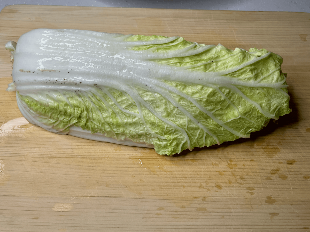 大阪王将が教える「白菜の切り方」