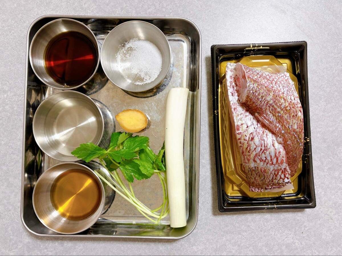 ほりえさわこさん「白身魚の香り蒸し」