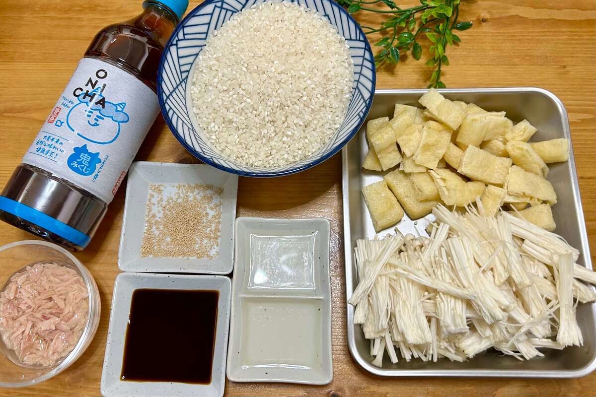 「麦茶の炊き込みご飯」のレシピ