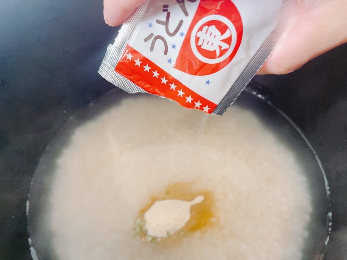 丸ごとソーセージの炊き込みご飯