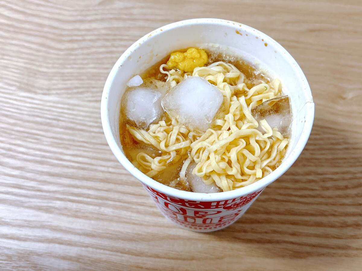 カップヌードル