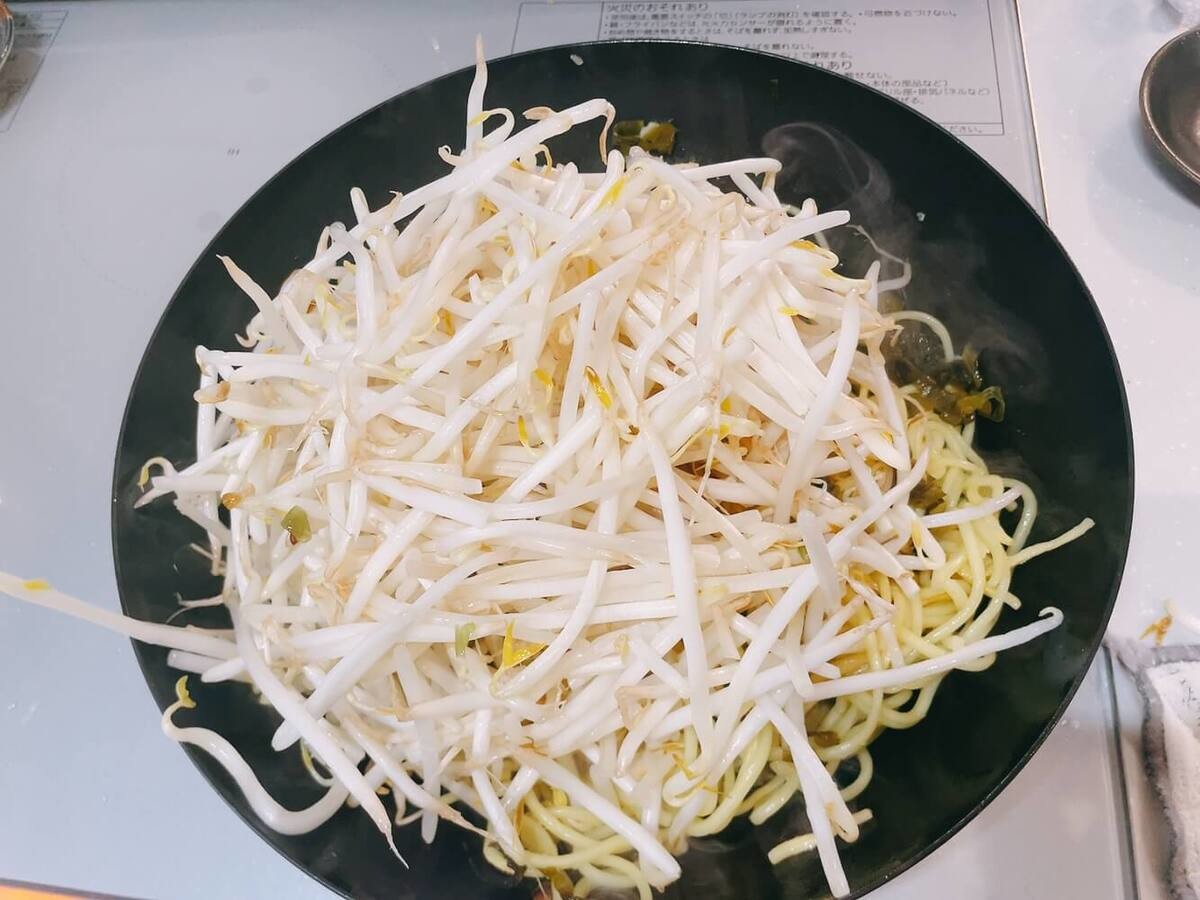 もやしと高菜の焼きそば