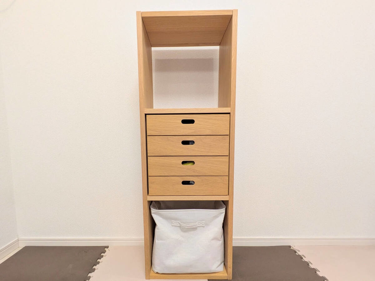 どんな家でも置くだけで整う「スタッキングシェルフ」