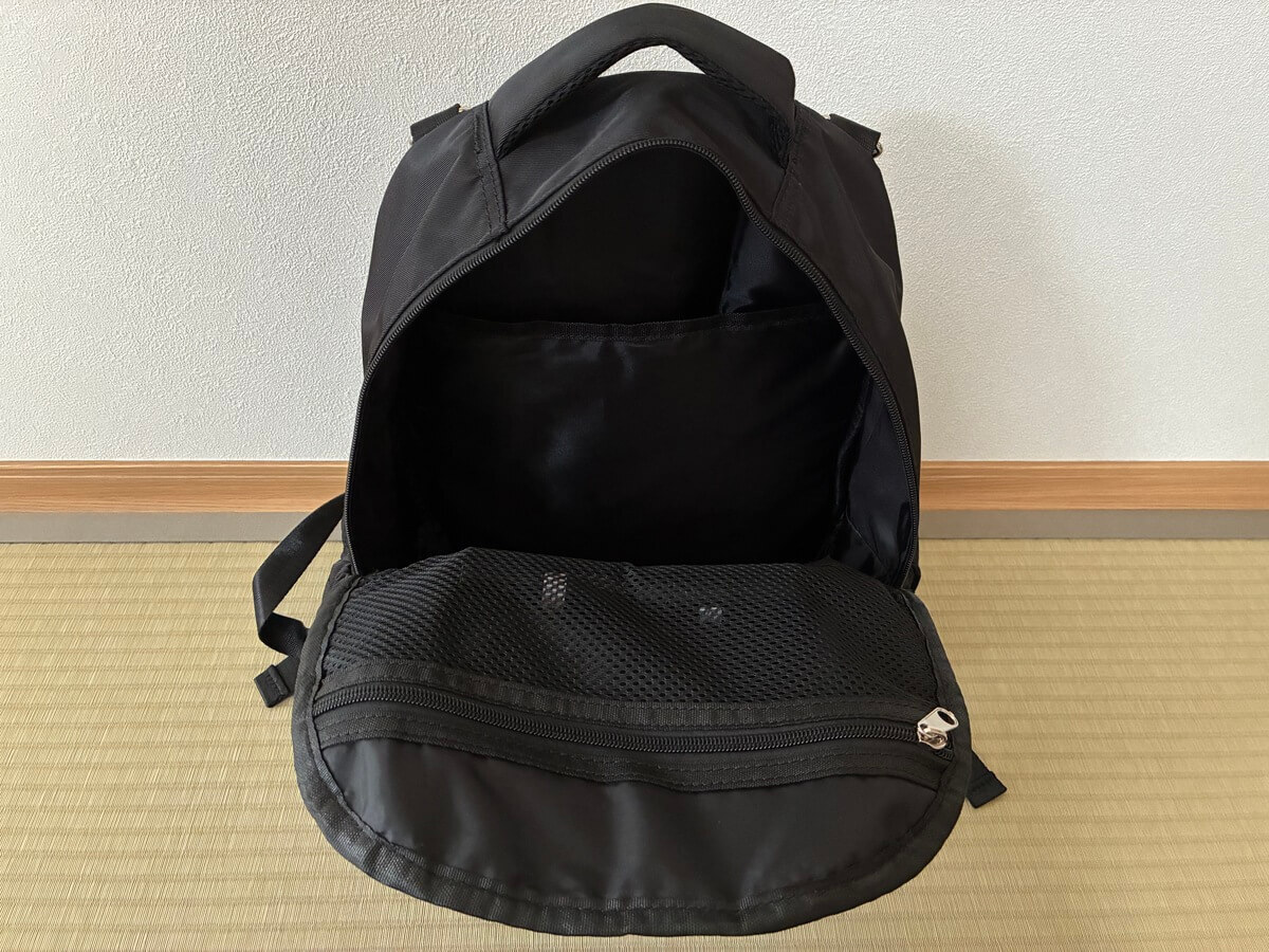 ワークマン『軽量3レイヤーポケットマザーズリュック』