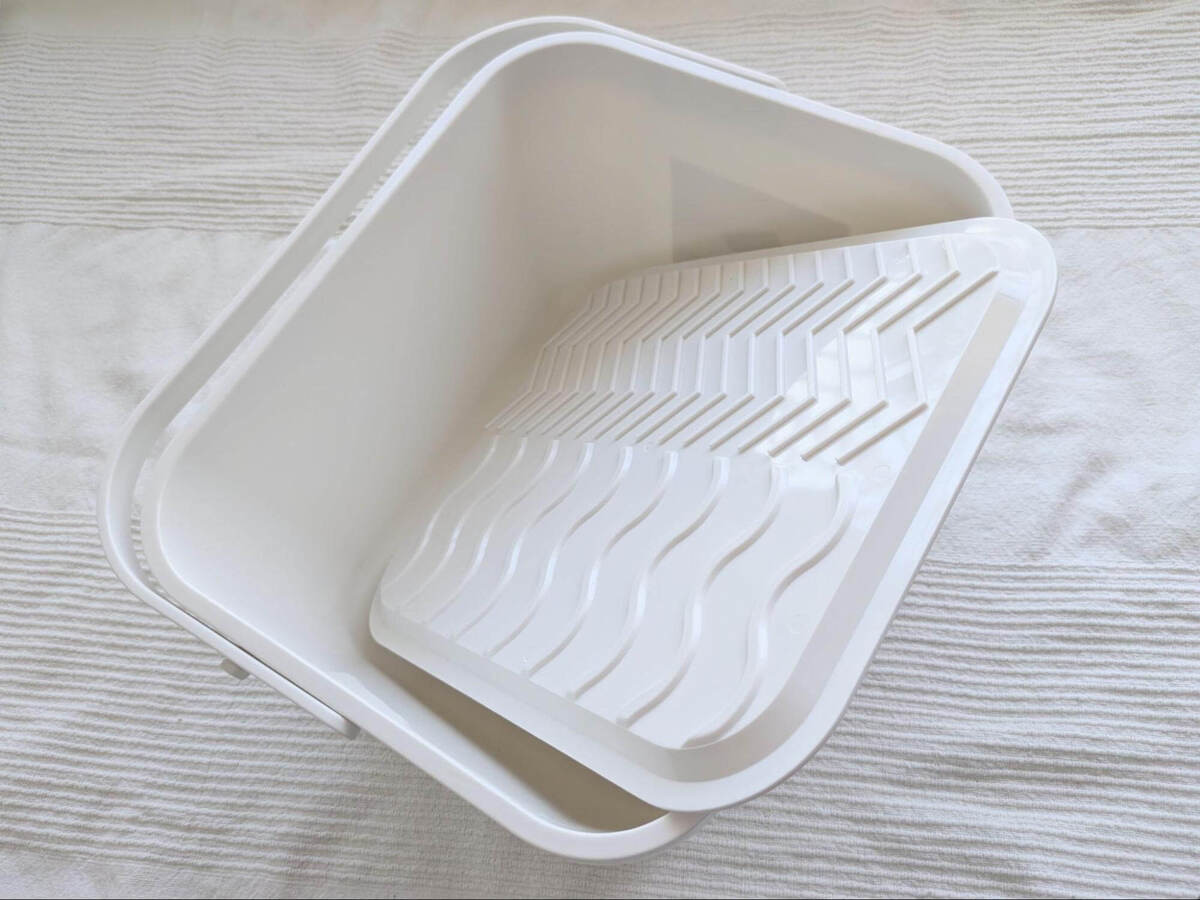 汚れた服の一時置き場にもなる「蓋つき洗濯ボックス」