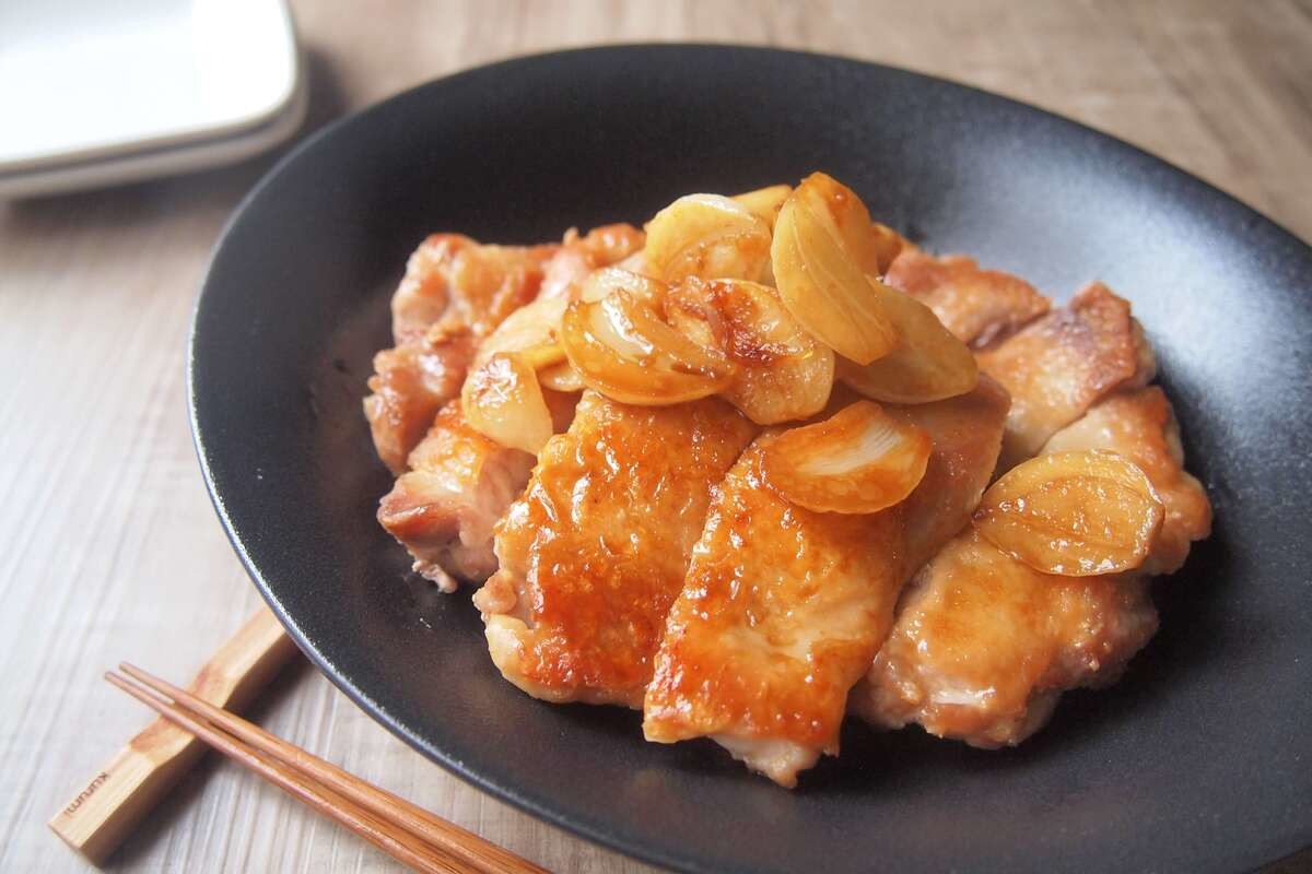 にんにく山のもも肉