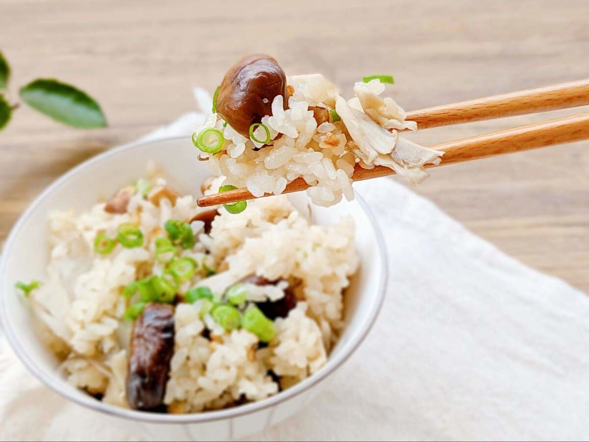 ヒガシマル醤油「甘栗ときのこの炊き込みごはん」
