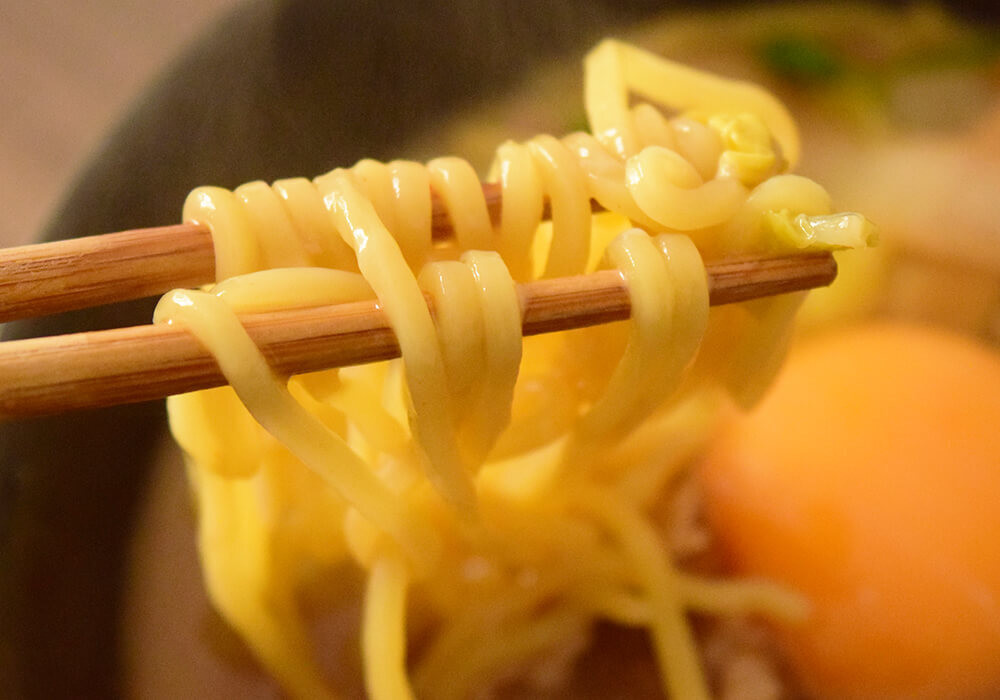 吉野家「牛肉玉ラーメン鍋膳(とんこつ)」