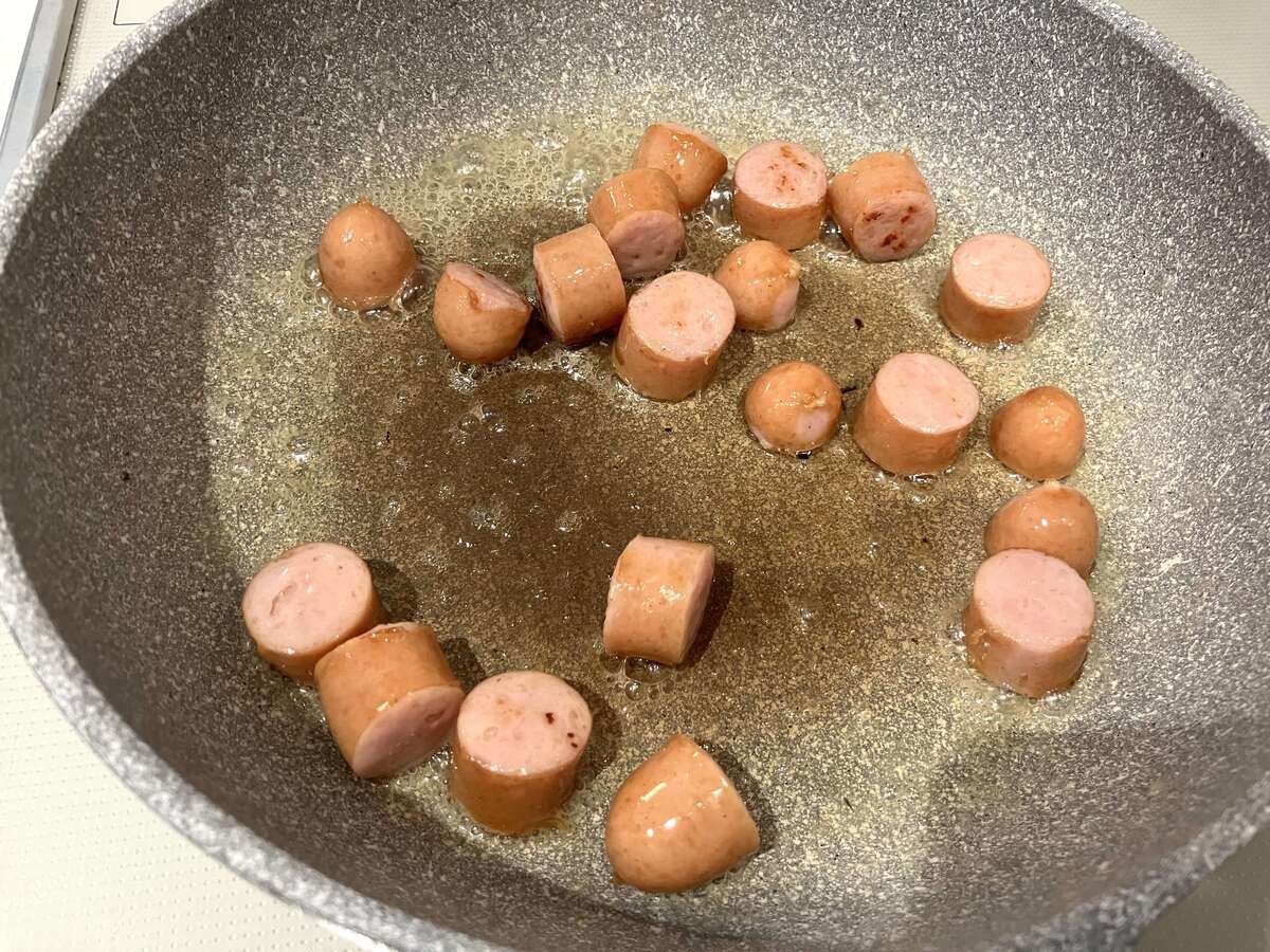 エバラ「黄金ウインナー丼」のレシピ