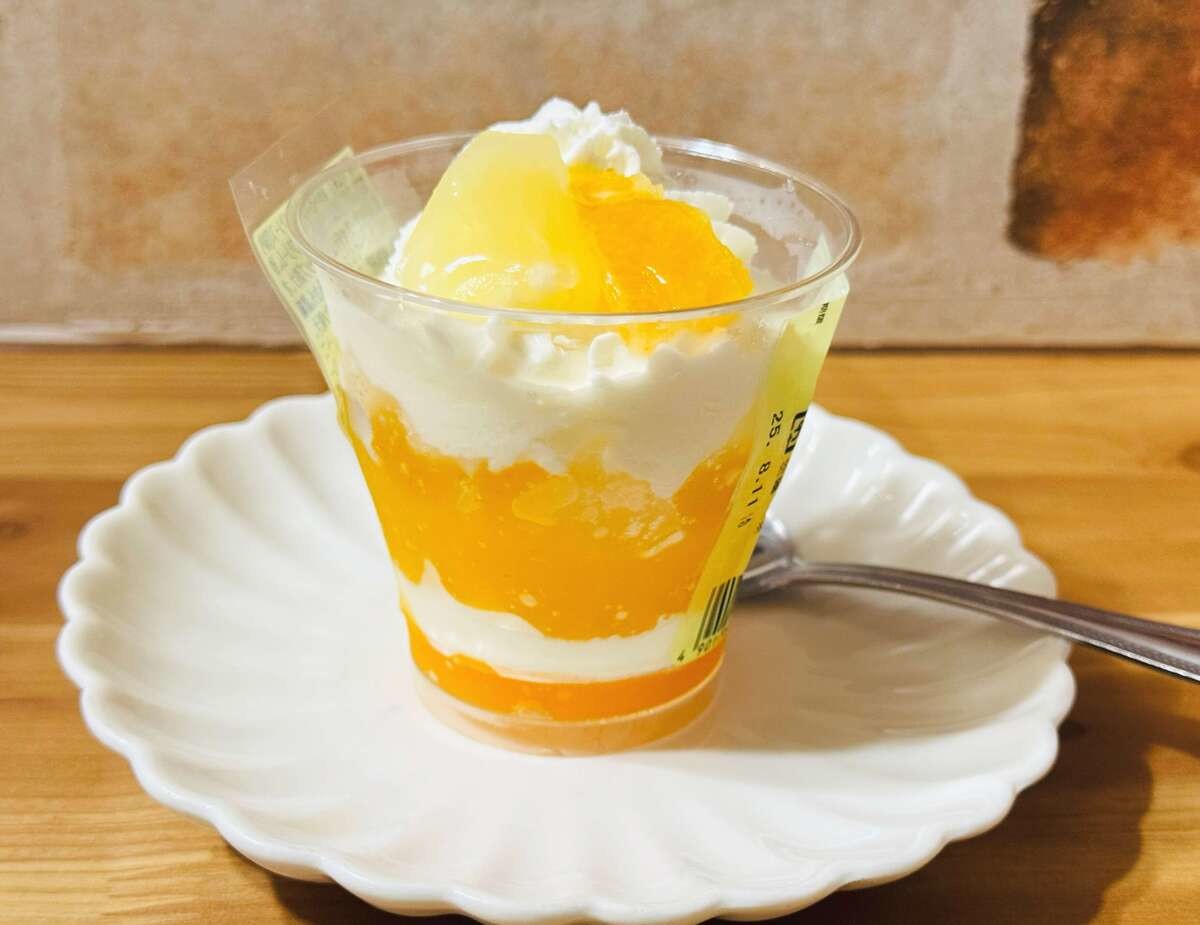【シャトレーゼ】『Dessertパルフェ パイン＆オレンジ』