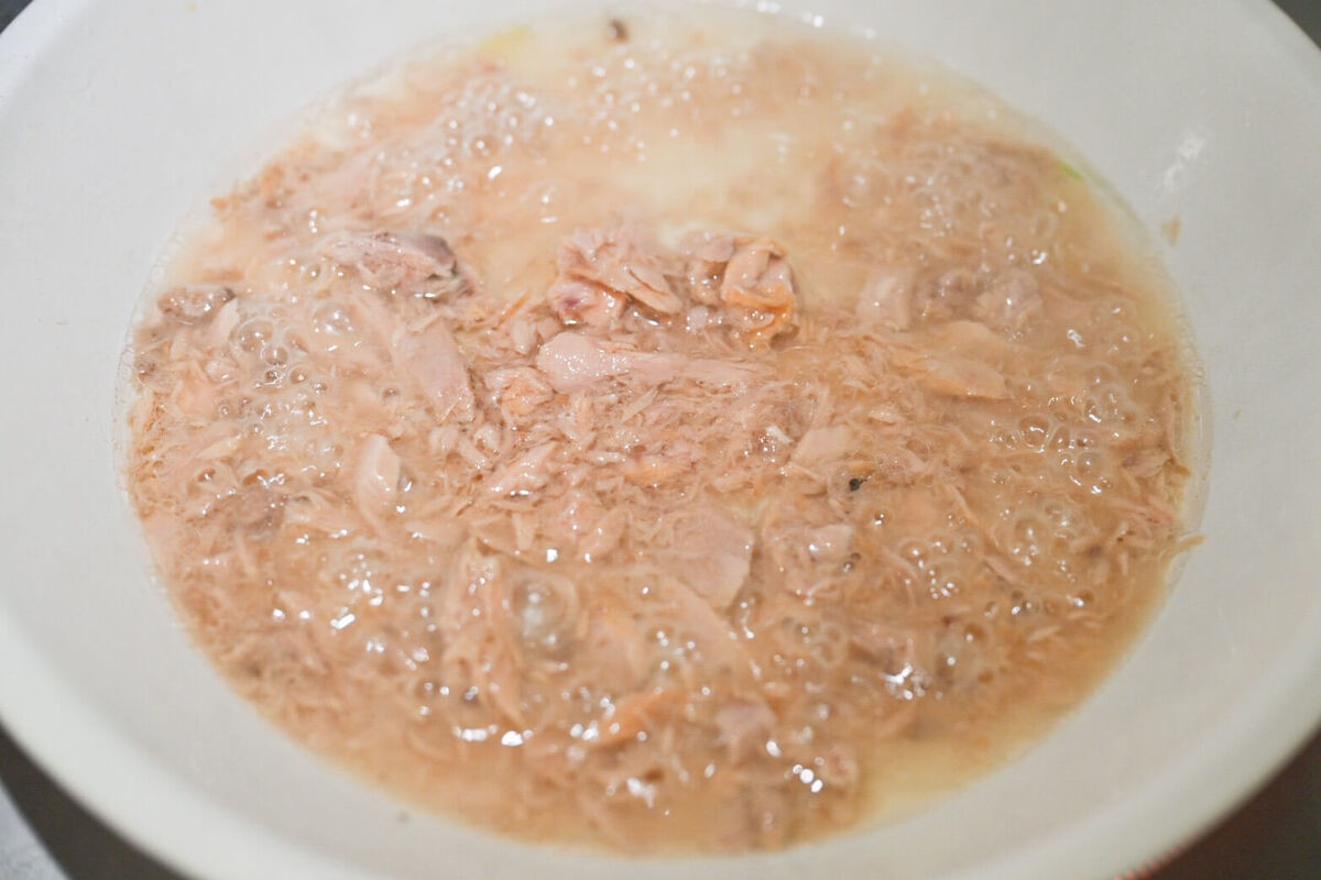 鳥羽周作さん「ブロッコリーとツナのパスタ」のレシピ