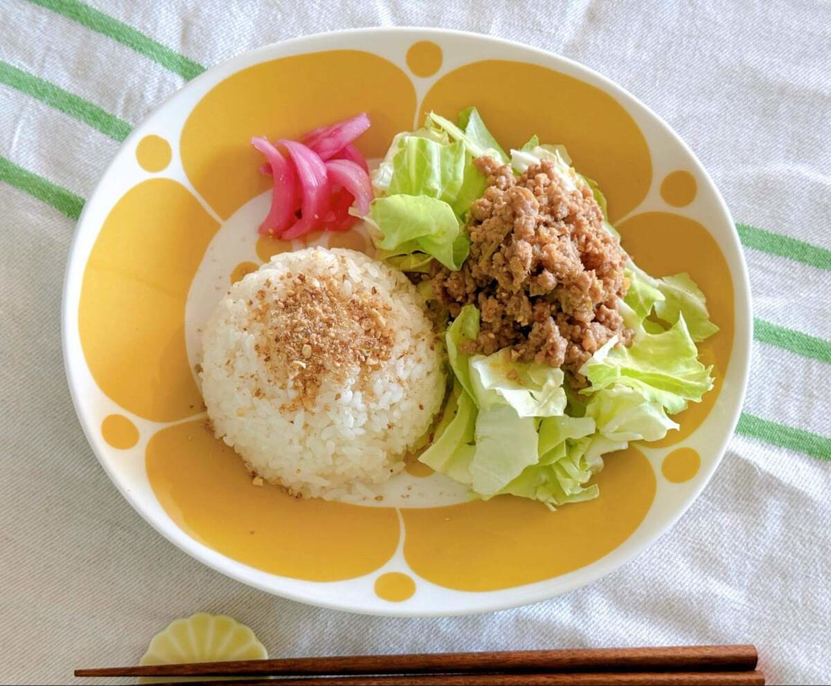 大庭英子さん「キャベツの肉みそがけ」