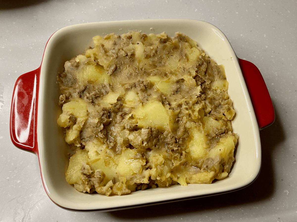 ポテトのタカタクさん「揚げないチーズコロッケ」