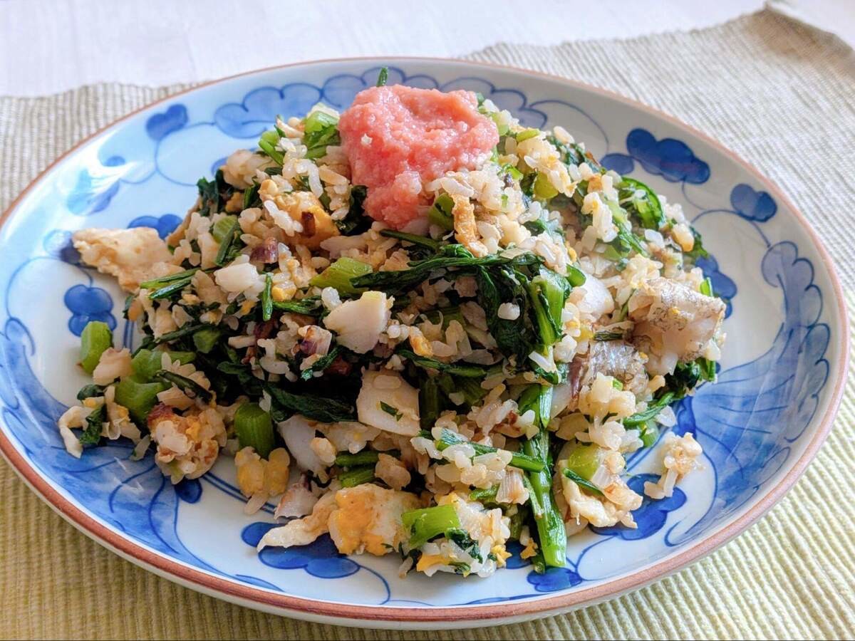 タラと春菊が美味しい！冬チャーハン