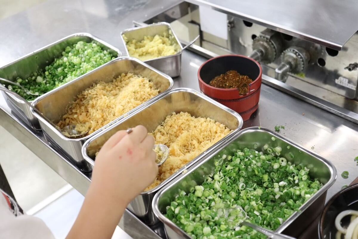 「讃岐うどん上原屋本店」
