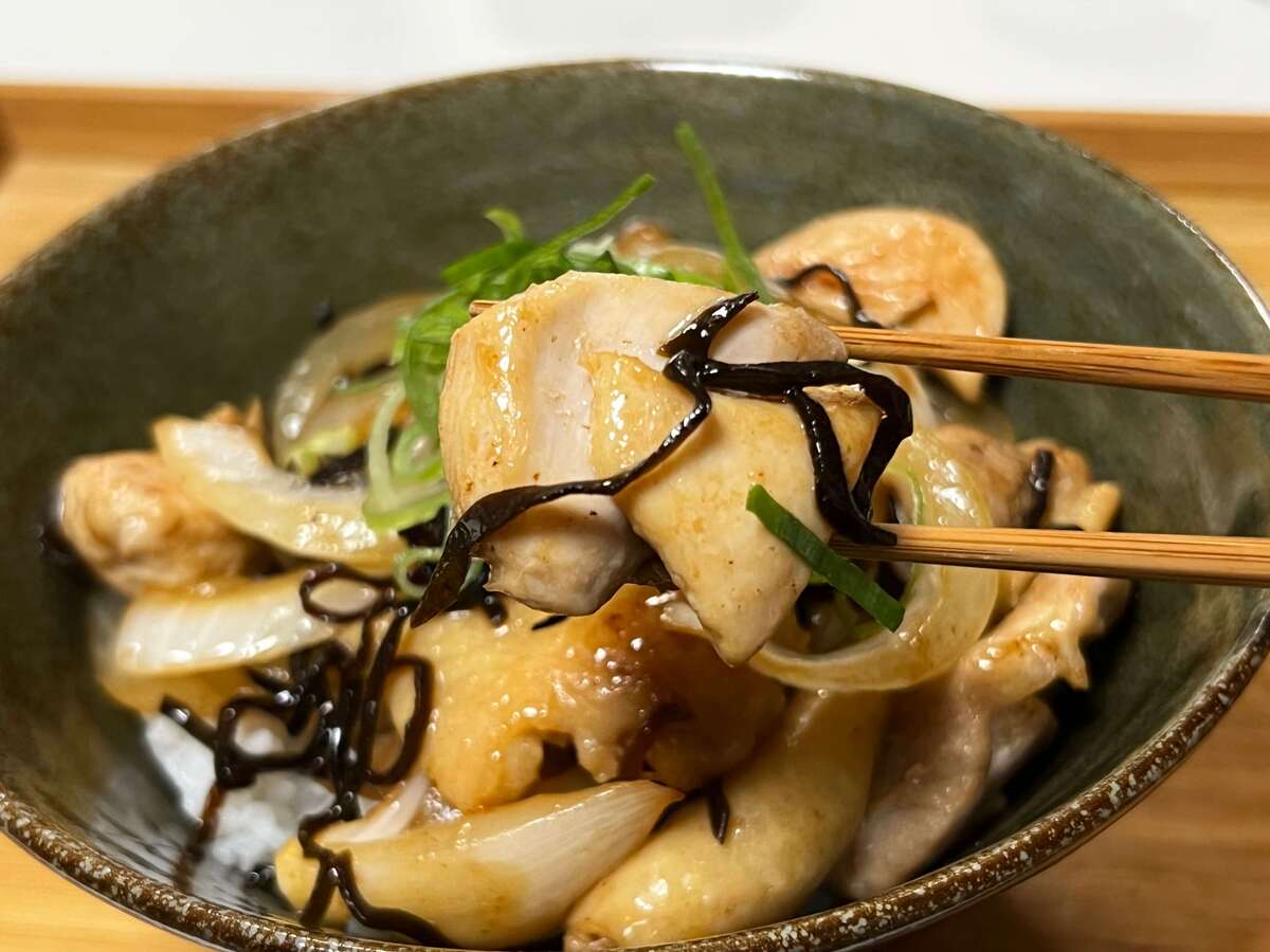 塩こんぶで鶏塩丼