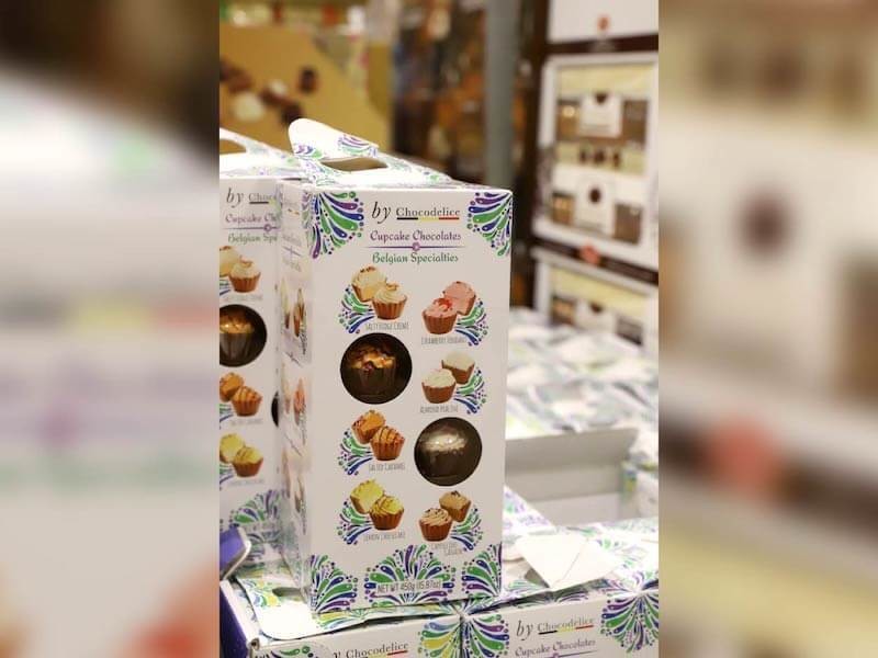 コストコ ベルギー カップケーキタワーボックス