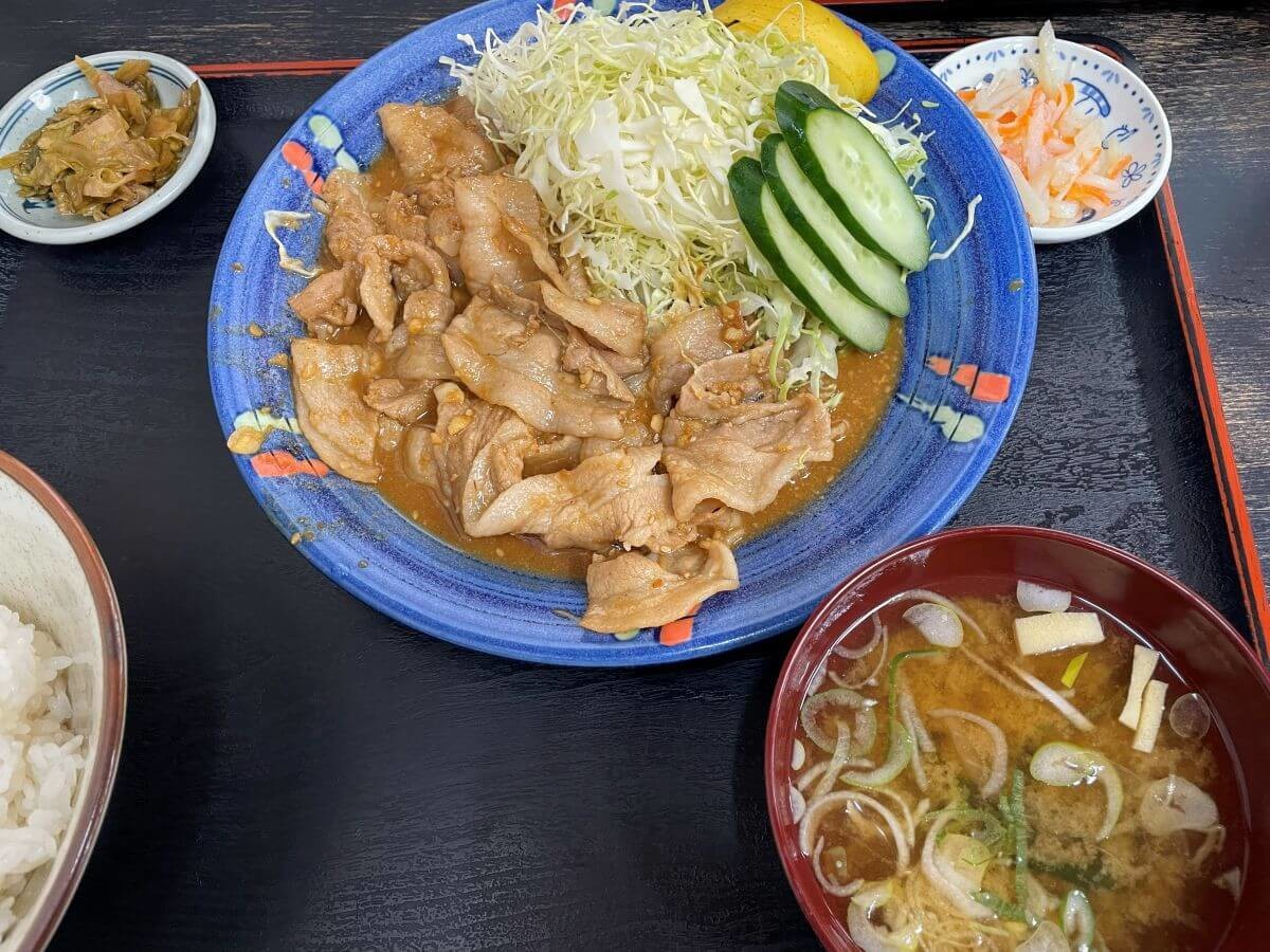 長野県須坂市「とら食堂」