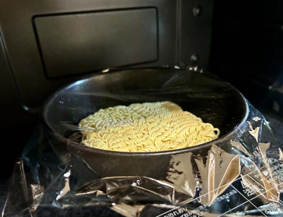 レンジで作れるインスタントラーメン