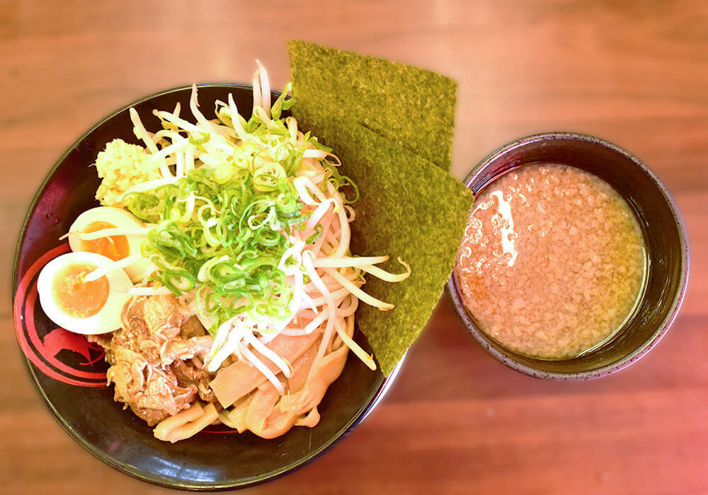 ラーメン魁力屋「生姜醤油肉つけ麺（味玉つき）」実食レポ