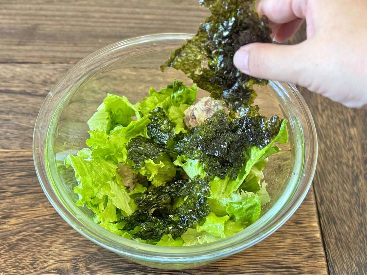 長谷川あかりさん「豚肉とちんげん菜の酢じょうゆ焼きそば」のレシピ