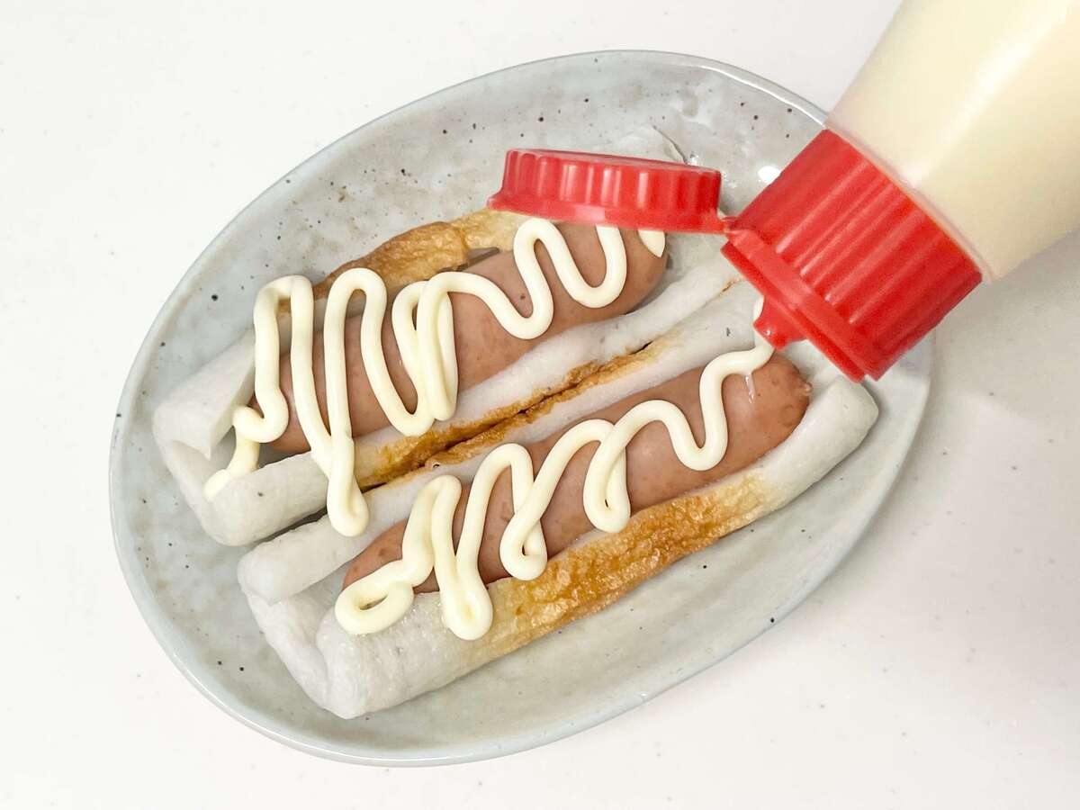 丸大食品公式「燻製屋、ちくわに挟まれる」のレシピ