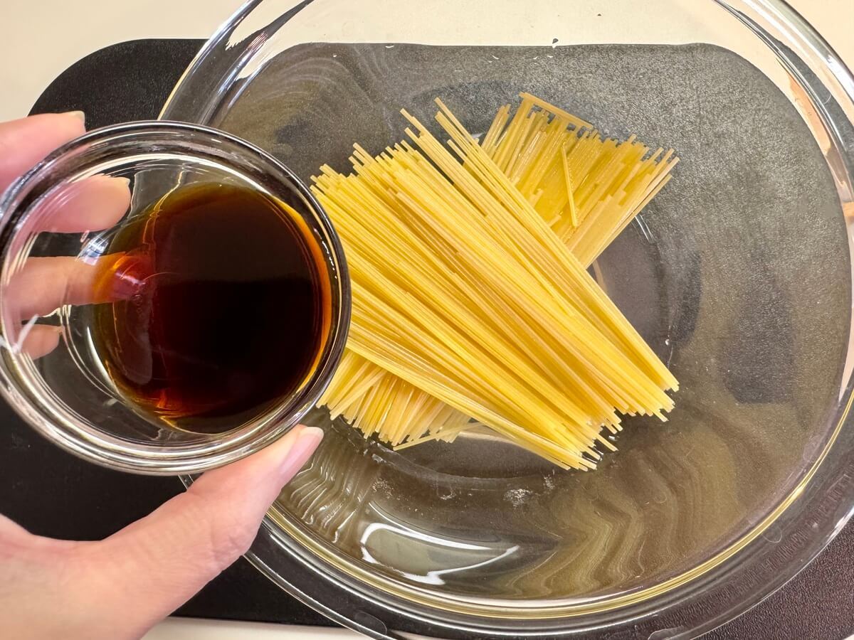 クレハ公式「レンジde鮭クリームパスタ」