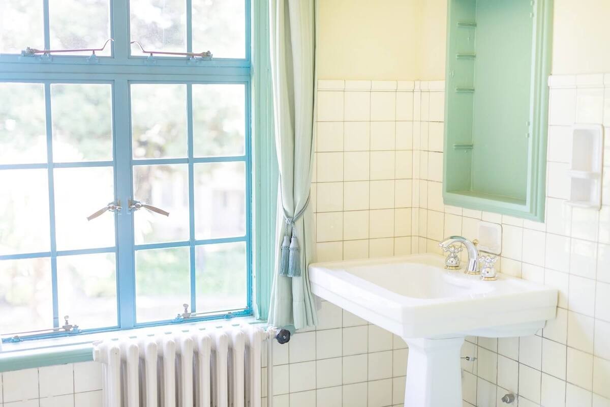 朝一番の水道水は、飲用を避けた方がいい理由