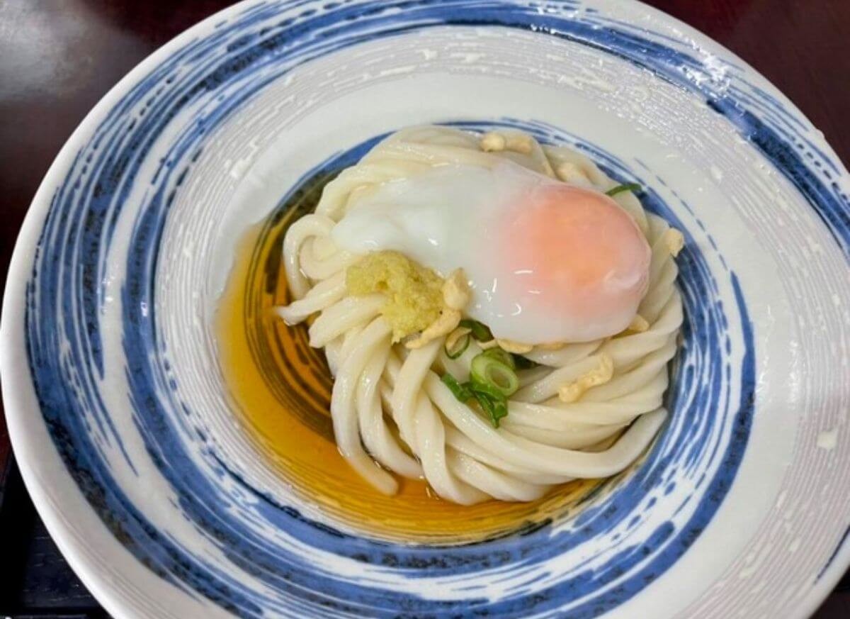 「日の出正麺所」（香川県坂出市）