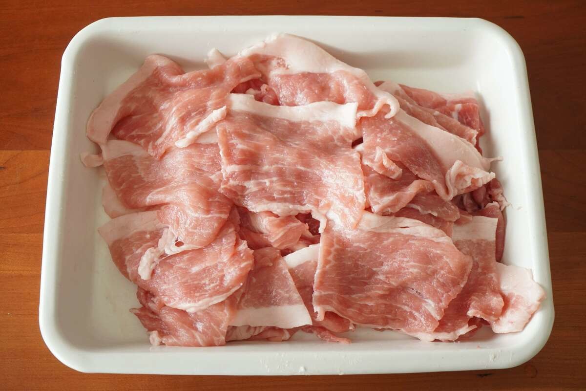 笠原将弘さん「豚バラしゃぶしゃぶキノコダレ」