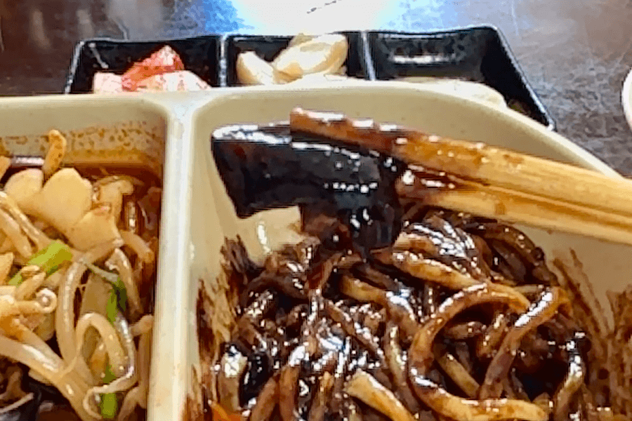 韓国式中華料理「世味（せみ）」