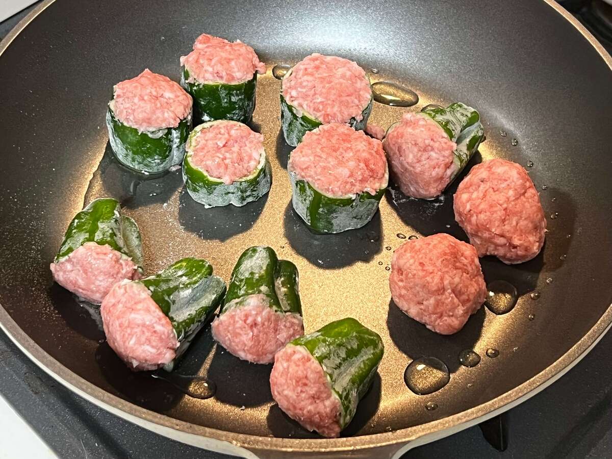 岩崎ファームさん「ピーマンの肉詰め」
