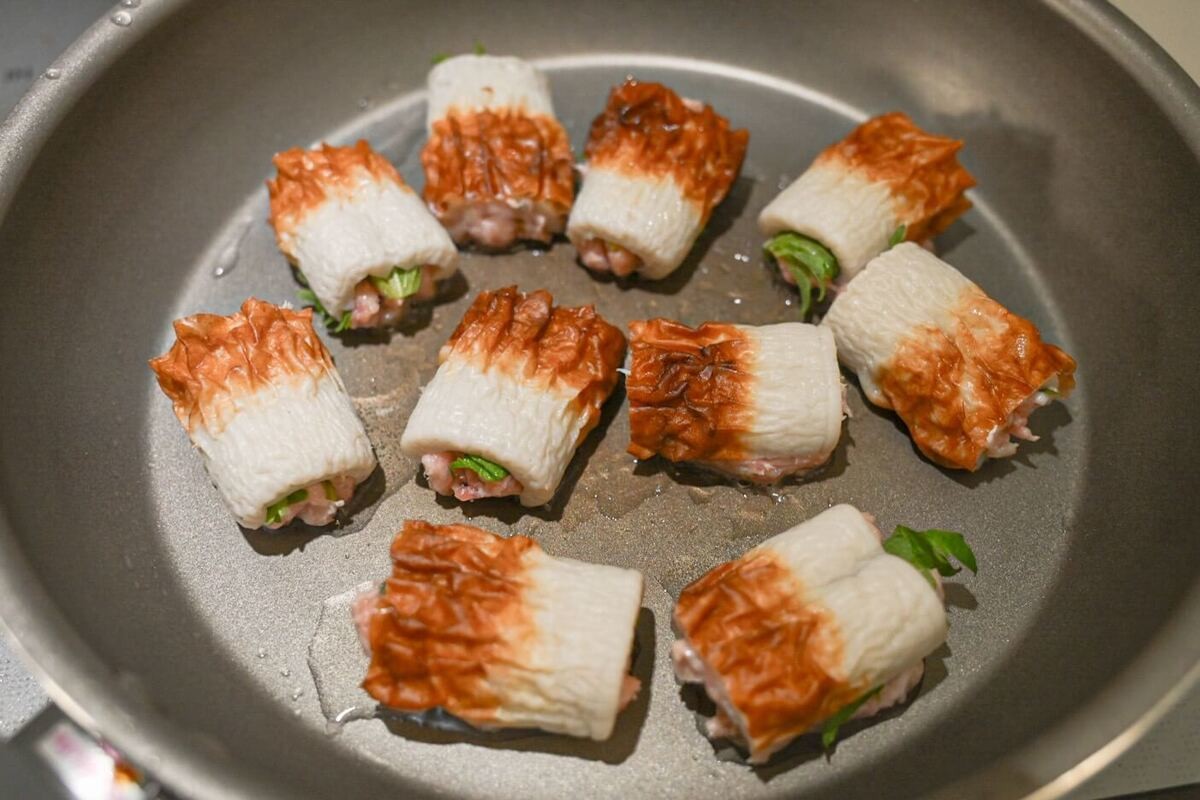 「大葉のちくわ餃子」