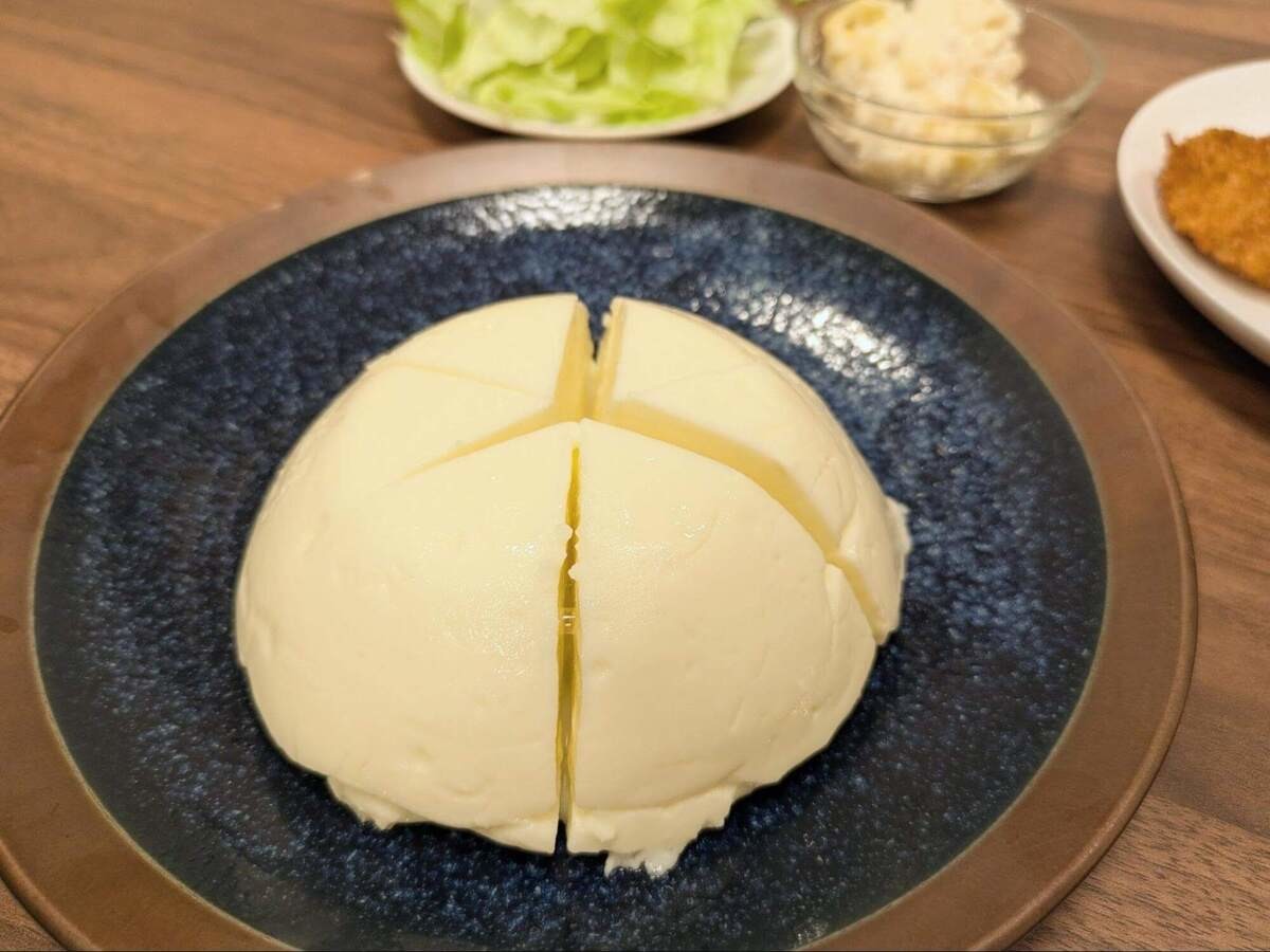 ローソン公式Instagram「増えるチーズ」