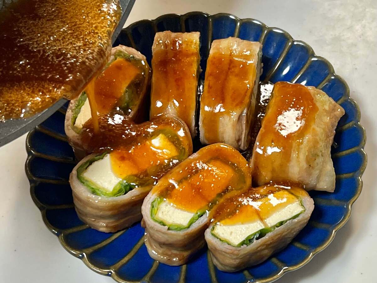 タサン志麻さん「厚揚げとキャベツの豚巻き」のレシピ