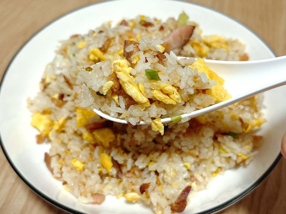 ニチレイ公式「絶品チャーハン」