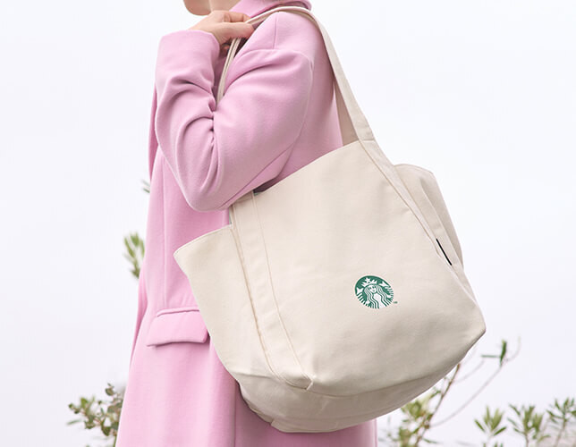 ココイチ福袋　2025　 お食事券2500円分　トートバッグ　ポーチ 福袋2025福袋と同額分の食事補助券＋αが入った「CoCo壱番屋福袋」は