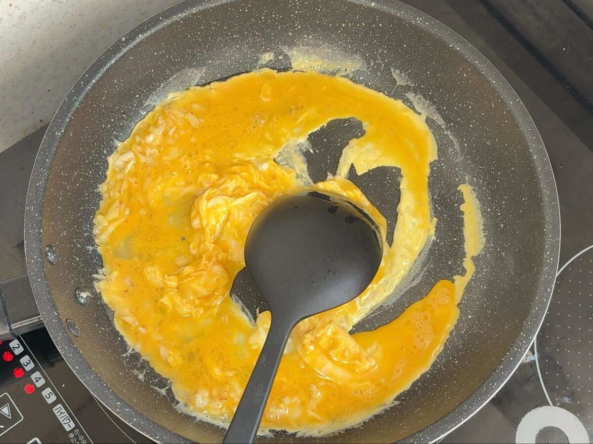 至高のぷりぷりエビチャーハン!!