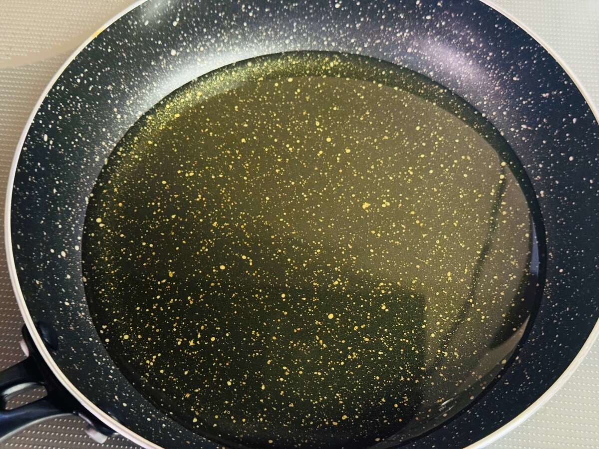 油に小麦粉入れちゃう!?『裏ワザ 鶏の唐揚げ』