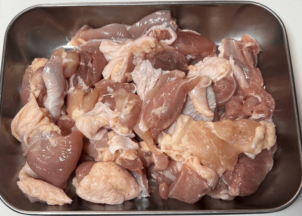 まりこさん「鶏もも大根の味噌煮込み」のレシピ