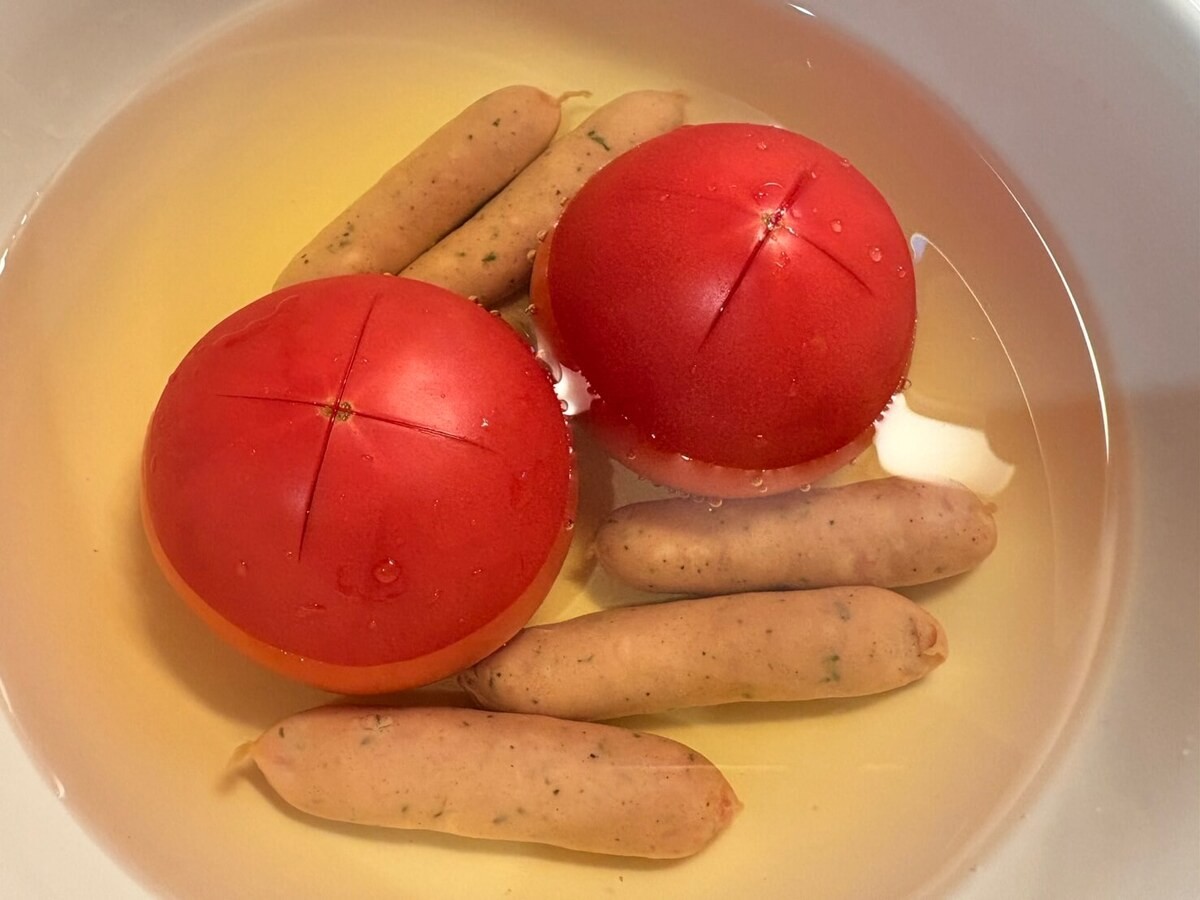 丸ごとトマトの冷たいおでん