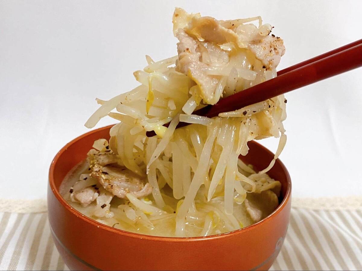 笠原将弘さん「もやし豚汁」のレシピ