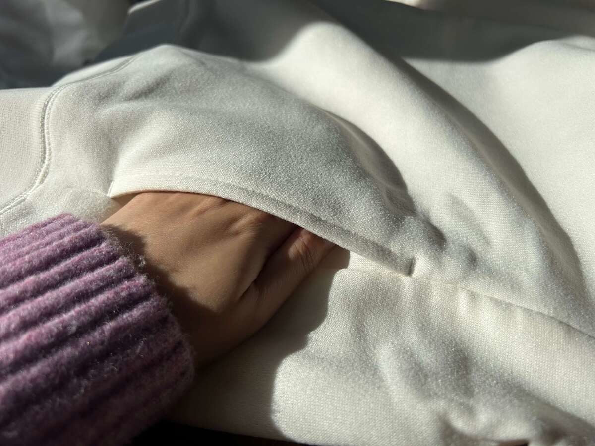 ワークマンの「レディースサーバースウェットウォームクルー」