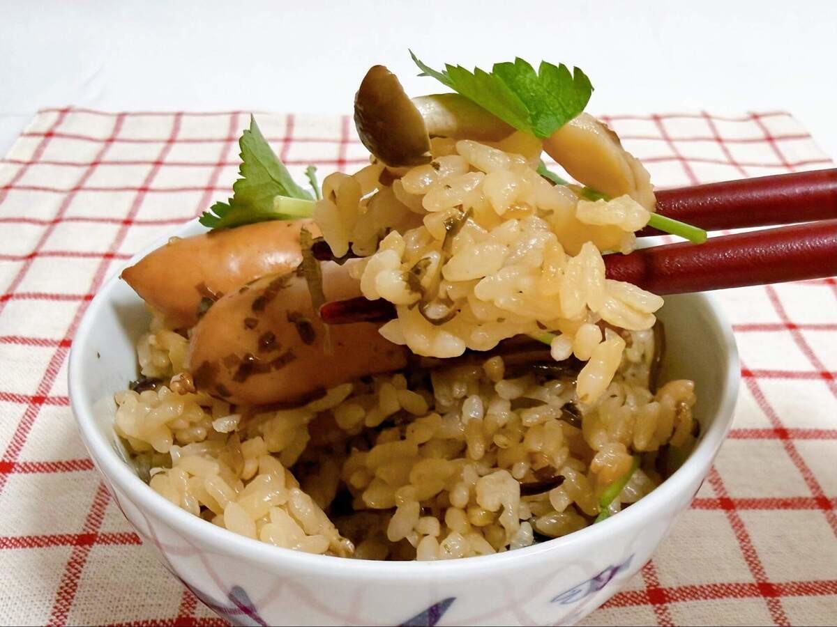 塩昆布で！シャウとしめじの炊き込みご飯