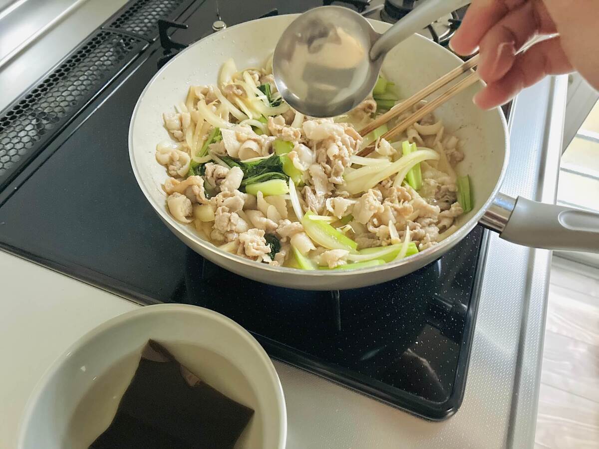 ショウガたっぷり豚バラ炒め