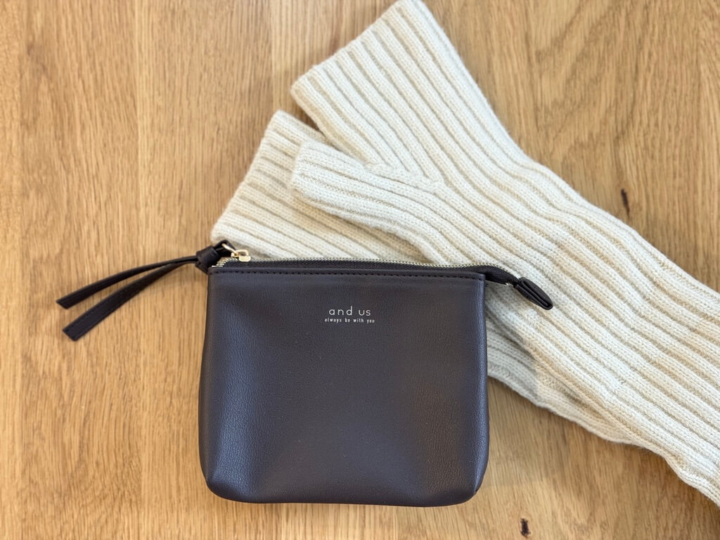 フラットコスメポーチ