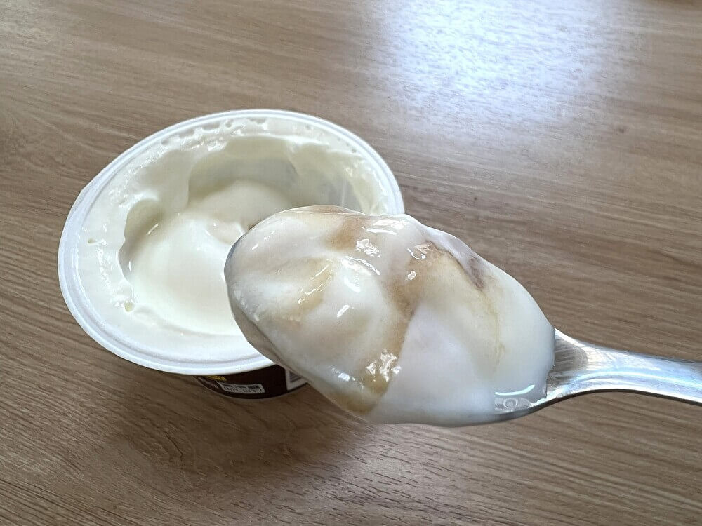 「ガトー・ソワイユ バスクチーズケーキ風ヨーグルト」
