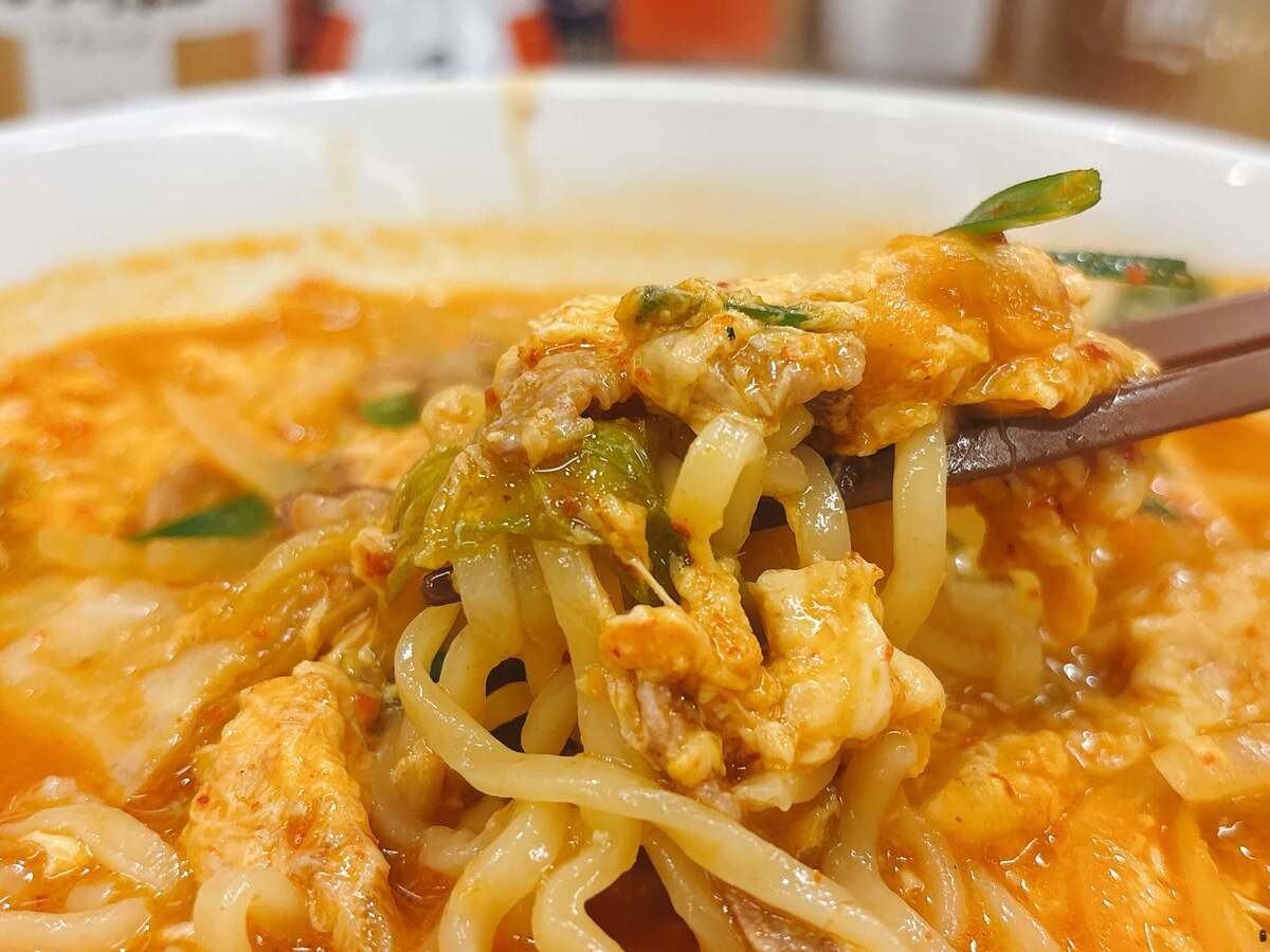 日高屋「チゲ味噌ラーメン」