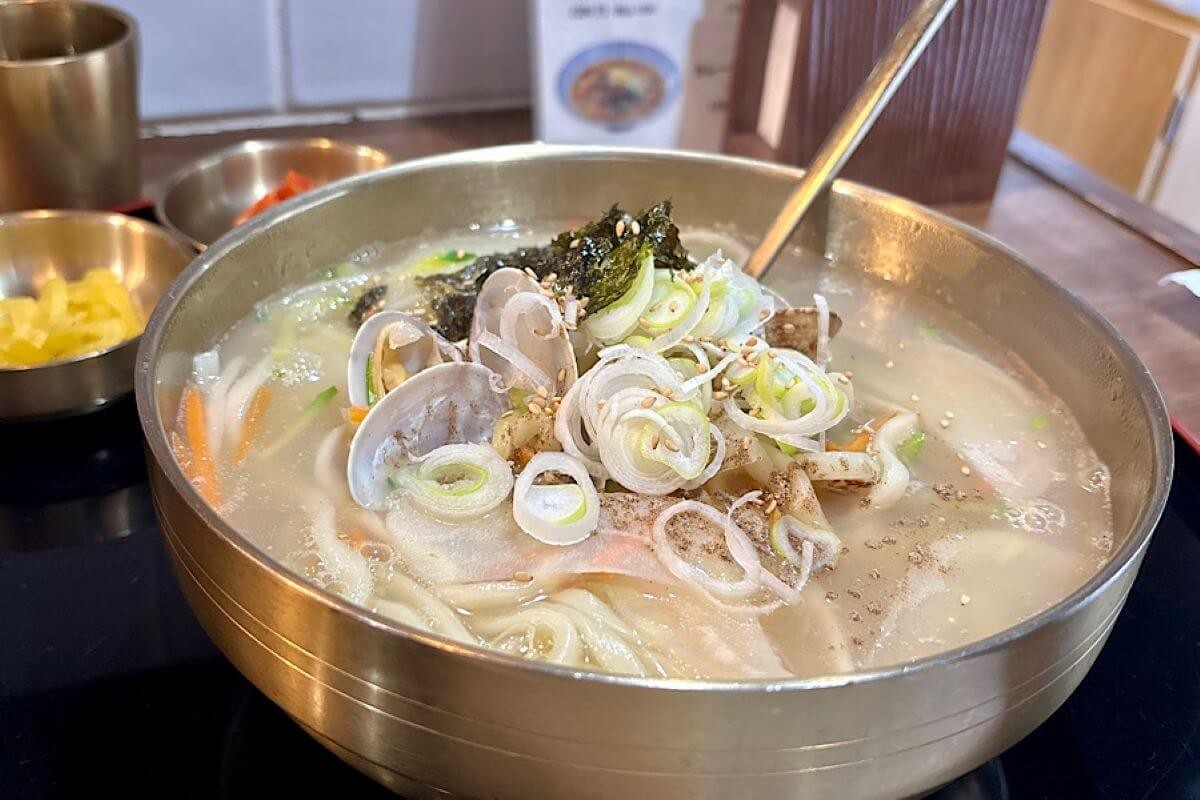 「韓国うどんミル」