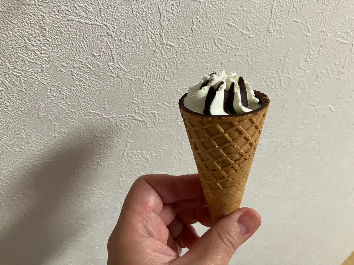『ドラッグストアコスモス』チョコアイスを3つ